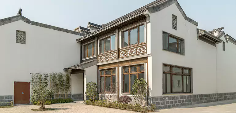 We Help St. Louis Homeowners Sell Squatter-Occupied Houses Quickly and Safely
